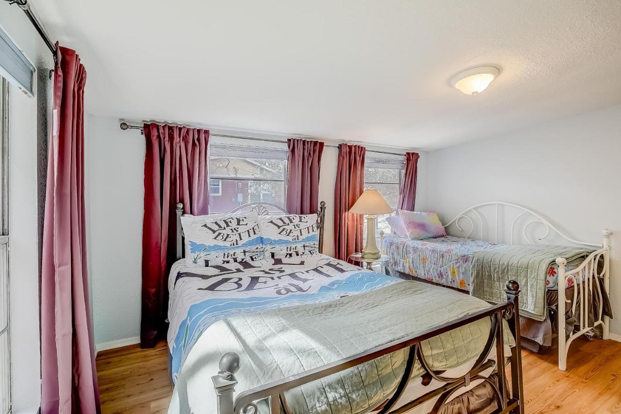 Spicewood Lakeview Lodge מראה חיצוני תמונה